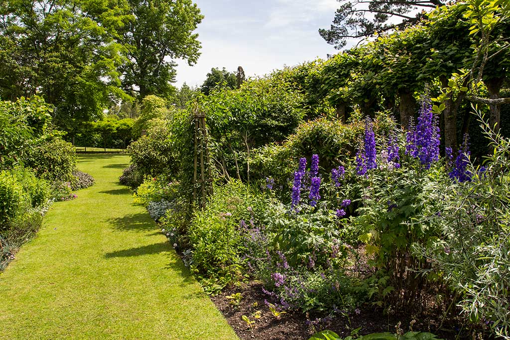 Athelhampton House - Tudor Manor House & Gardens in Dorset