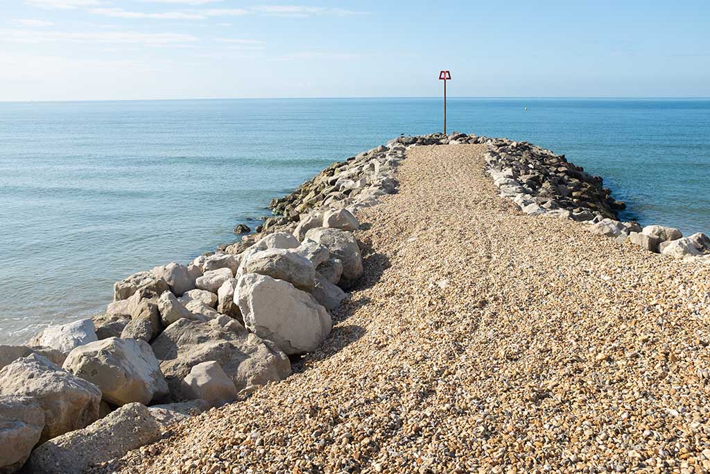 Highcliffe Beach Dorset - Visitor Information & Photos | Dorset Guide