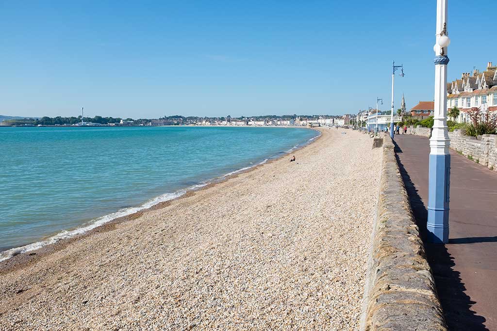 Looking along the beach towards the town.